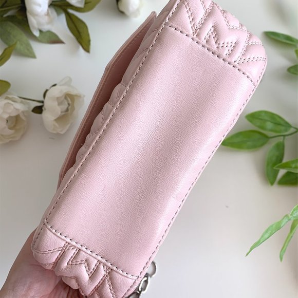 Maje light pink quilted leather crossbody bag - Picture 2 of 5